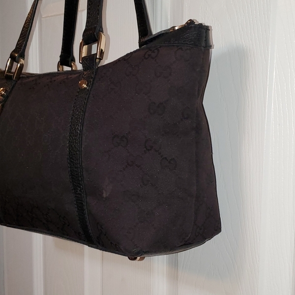 Gucci Handbag - Picture 4 of 16